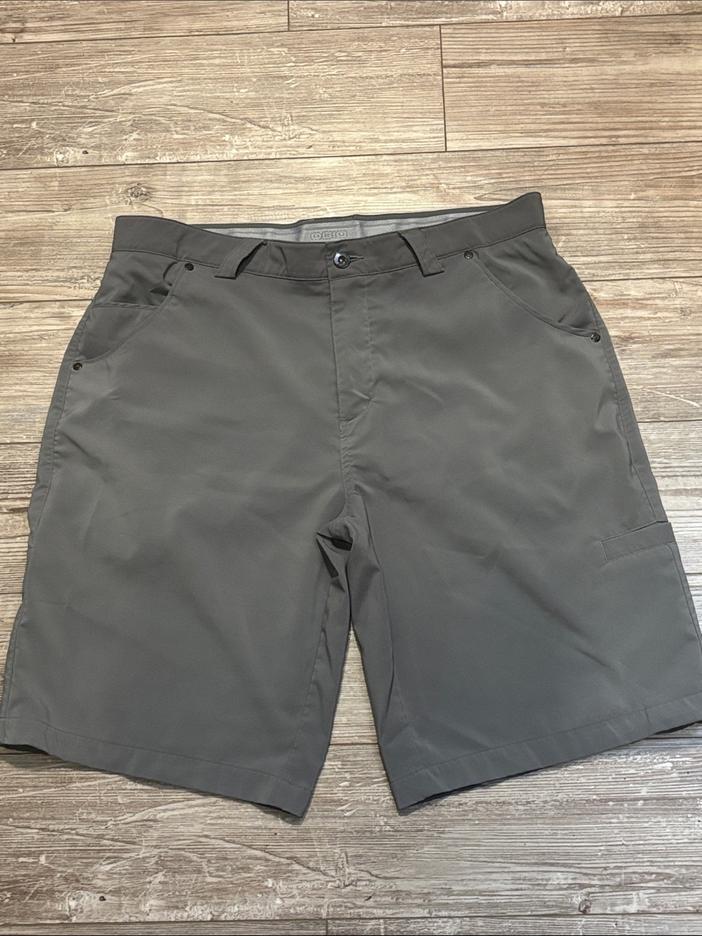OGIO Men's Gray Performance Hybrid Shorts